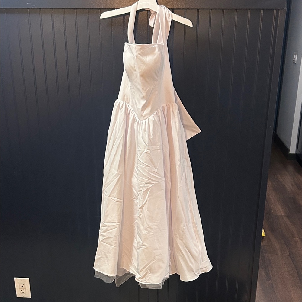 Elegant Cream Halter Dress